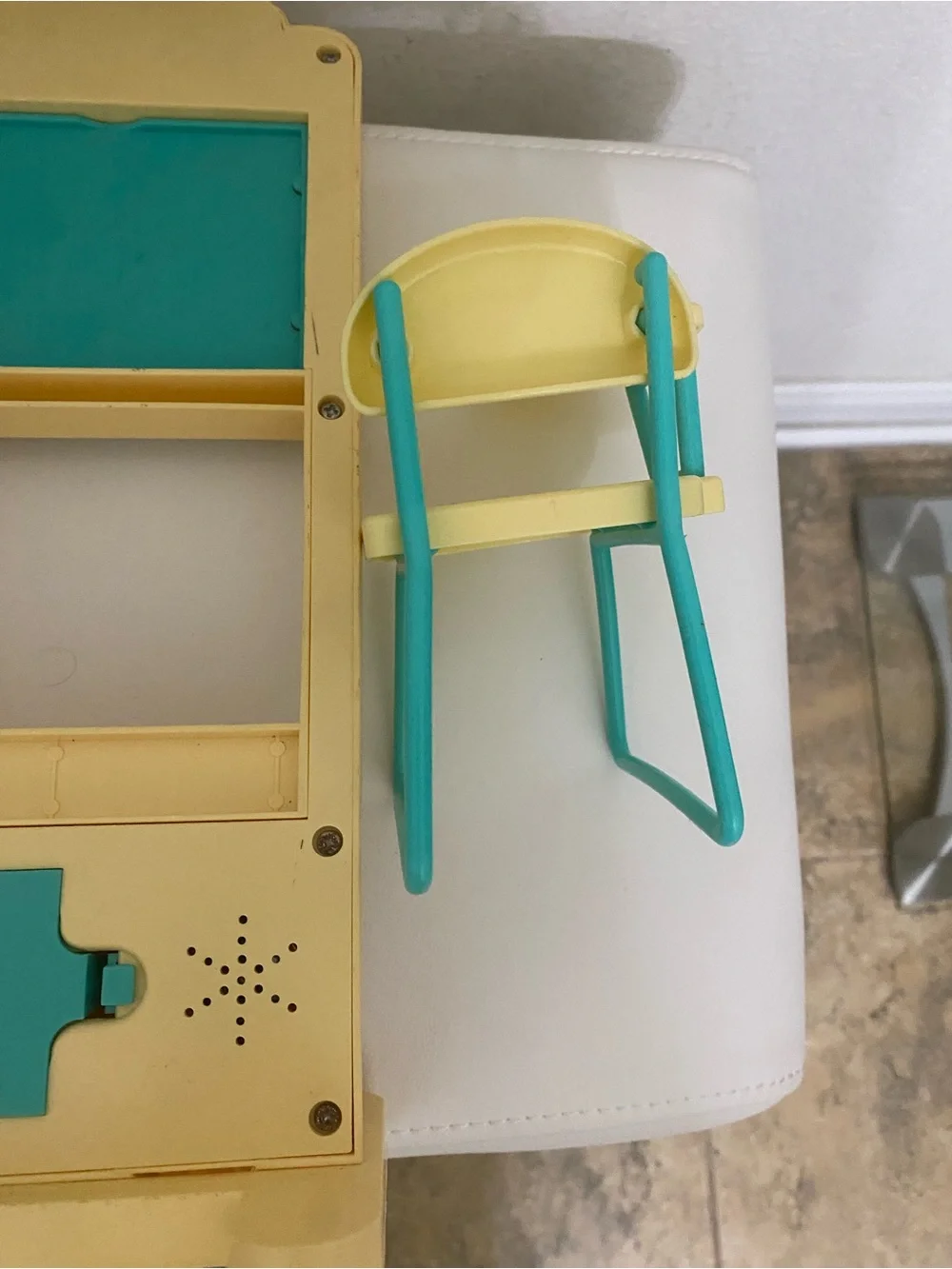Vintage 1995 Mattel Barbie Teacher Classroom Playset Chalkboard 2 Student Desks